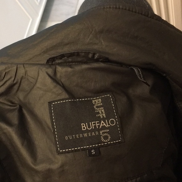 Buffalo Style Jacket With Tie - Picture 8 of 8